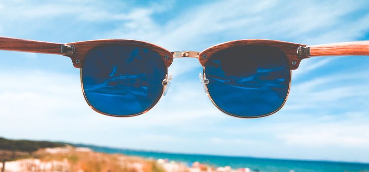How to remove tint from sunglasses